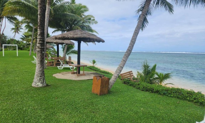 Sunset Strip Resort | 39 m² Resort ∙ 4 guests