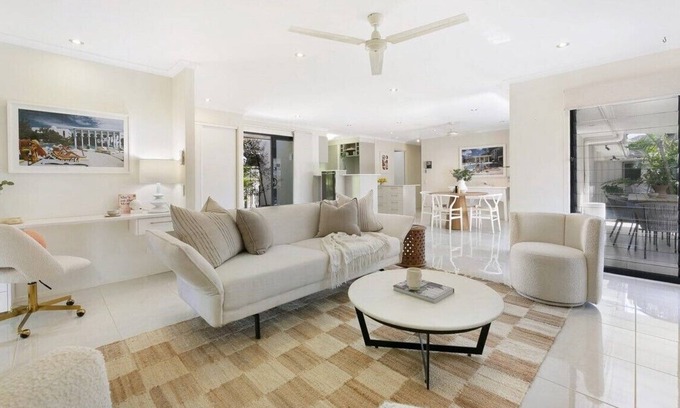 Miami Apartment | 4 Bedroom Villa - Short Walk to the Beach!