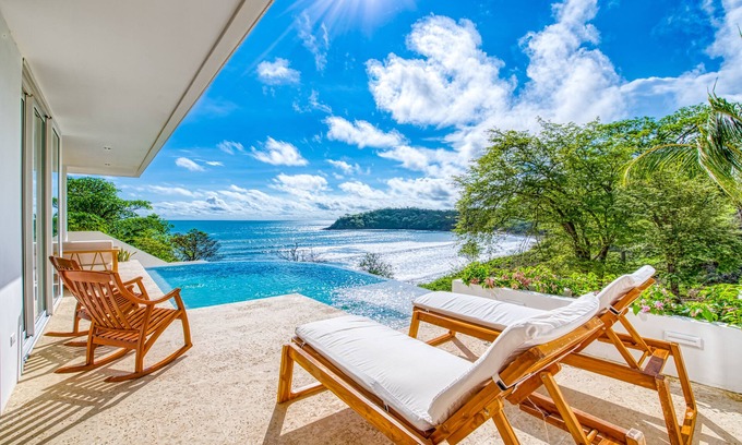 San Juan del Sur House | 6 bedroom house on the surf beach Remanso! Introductory rates