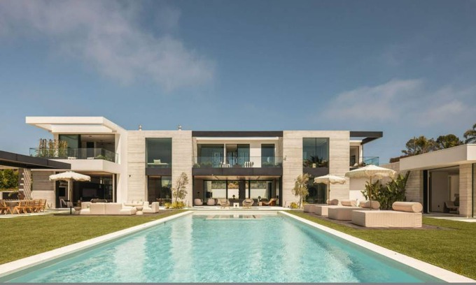 Central Malibu Villa | 790 m² Villa ∙ 5 bedrooms ∙ 10 guests