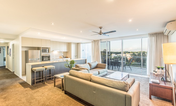 Gold Coast Hotel | Azzura Greens Resort