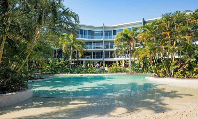 Gold Coast Apartment | Azzure Resort Style 2 Bedroom Apartment