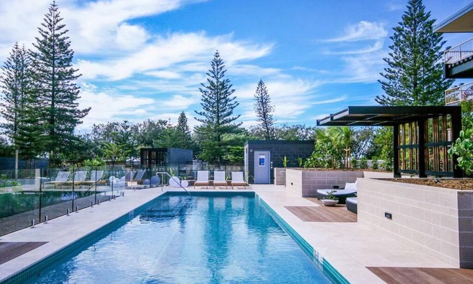 Burleigh Heads Apartment | Boardwalk Burleigh Luxury Three Bedroom Apartment