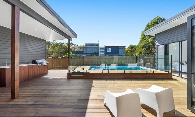 Gold Coast House | Brand New 4BR Beach House South Stradbroke, Pool