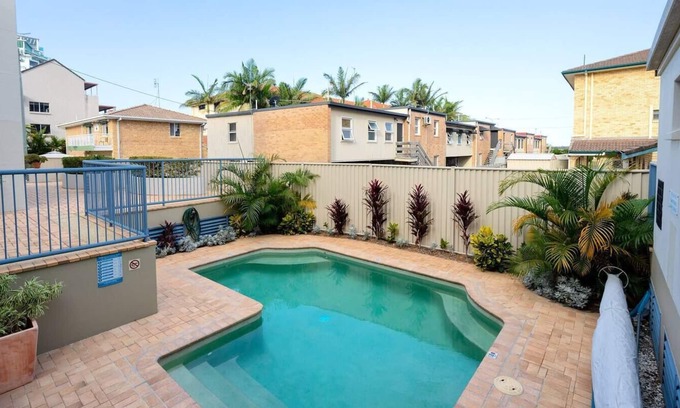 Labrador Apartment | Broadwater Pursuit Beach and Adventure for Families