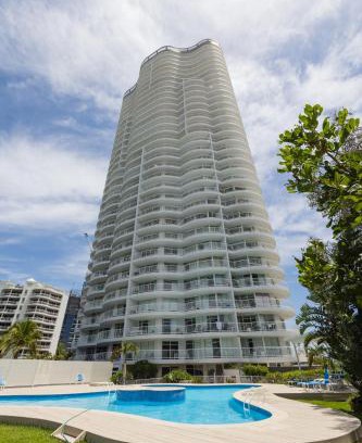 Miami Apartment | Burleigh Surf Apartments