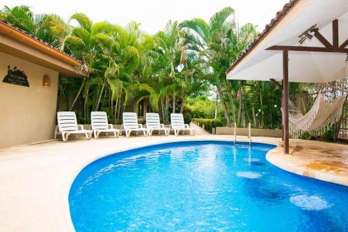 Brasilito House | Charming unit that sleeps 4 - with pool - walking distance from Brasilito Beach
