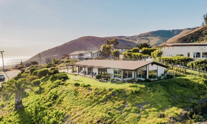 Western Malibu House | Cliffridge