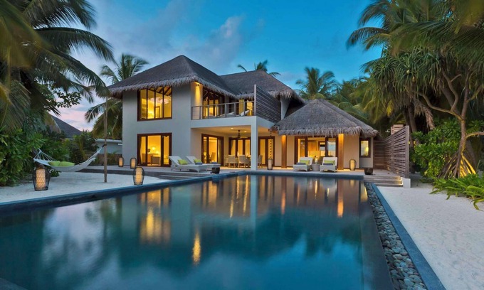 Mudhdhoo Resort | Dusit Thani Maldives