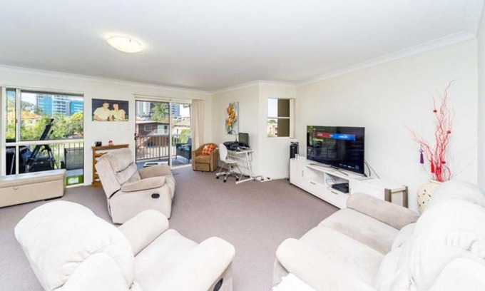 Southport Apartment | Elegant 3 bedroom in the heart of Southport