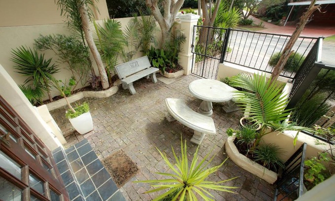 Wavecrest Apartment | J Bay Dreaming