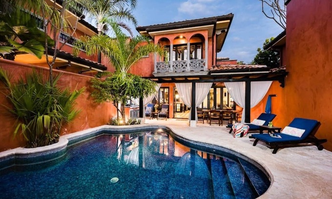 Playa Langosta House | ✦Luxury Villa, near the Beach with a Private Pool✦