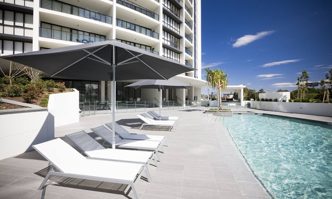 Broadbeach Apartment | Mantra Sierra Grand