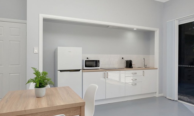 Mermaid Waters House | Mermaid Waterfront + Granny Flat + Free Breakfast