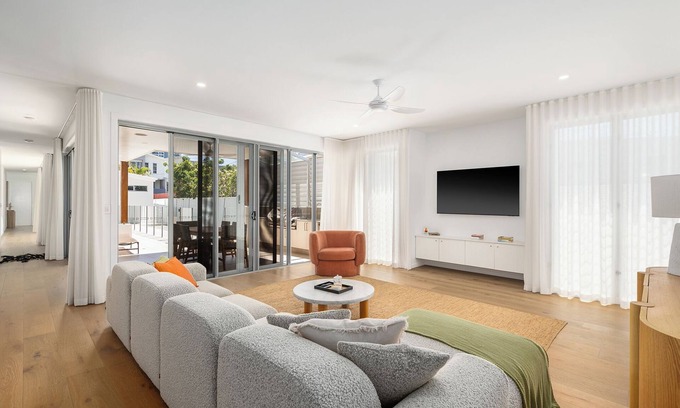 Burleigh Heads House | Prime Burleigh Location