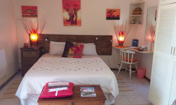 Wavecrest Resort | Private room ∙ 2 guests