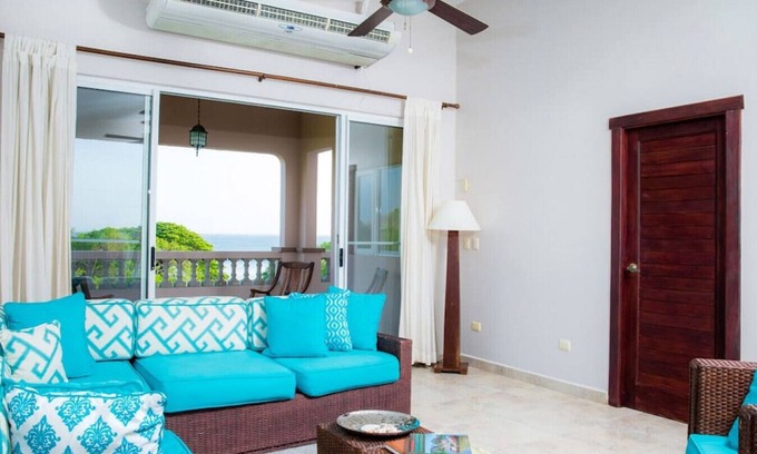 Playa Colorado Apartment | Río Dulce V-13: Oceanview Penthouse