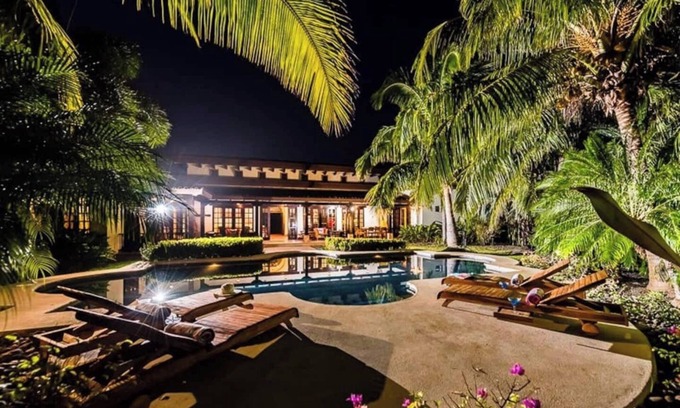 Tamarindo House | Spacious 4BR home with a private bathroom in every room, large pool, lush gardens, and a terrace with pool views.