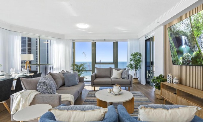 Surfers Paradise Apartment | Sun City - QStay