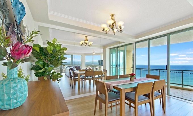 Surfers Paradise Apartment | Surfers Paradise Luxury Holiday Apartment Oceans Forever