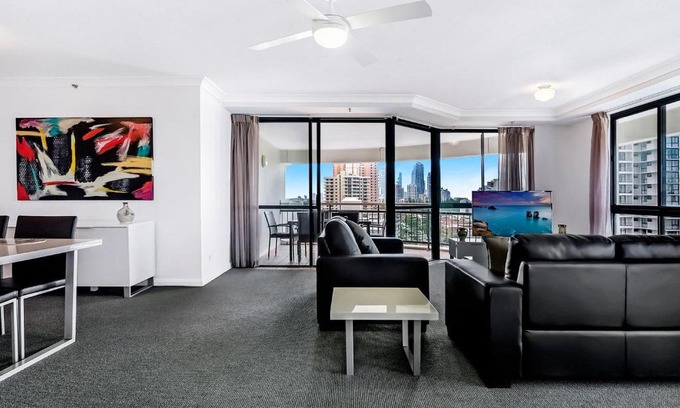 Broadbeach Apartment | Victoria Square 2 Bed Ocean View Broadbeach - GCHM