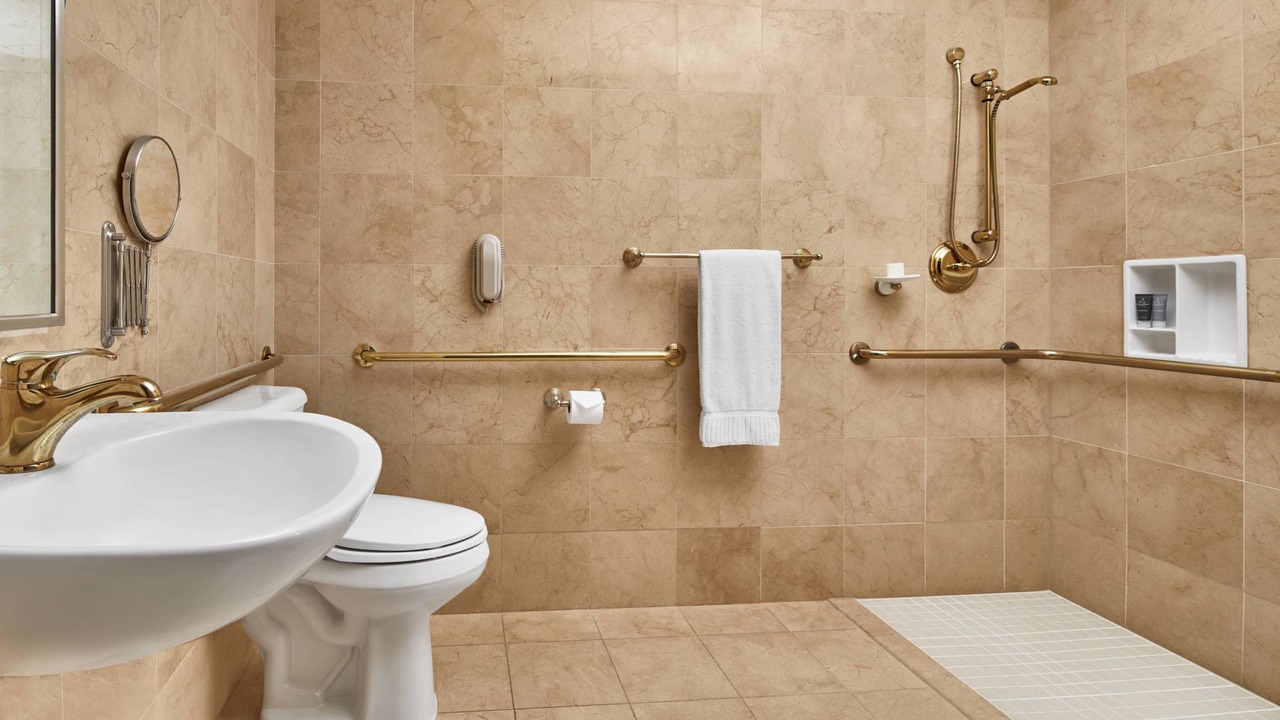 Photo of Bathroom in Summerlin