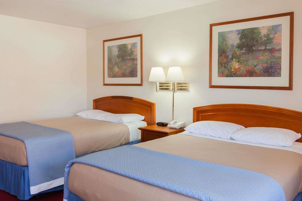 Photo of Bedroom in Castaic
