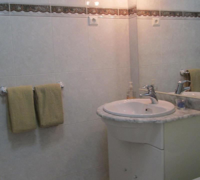 Photo of Bathroom in Corroios