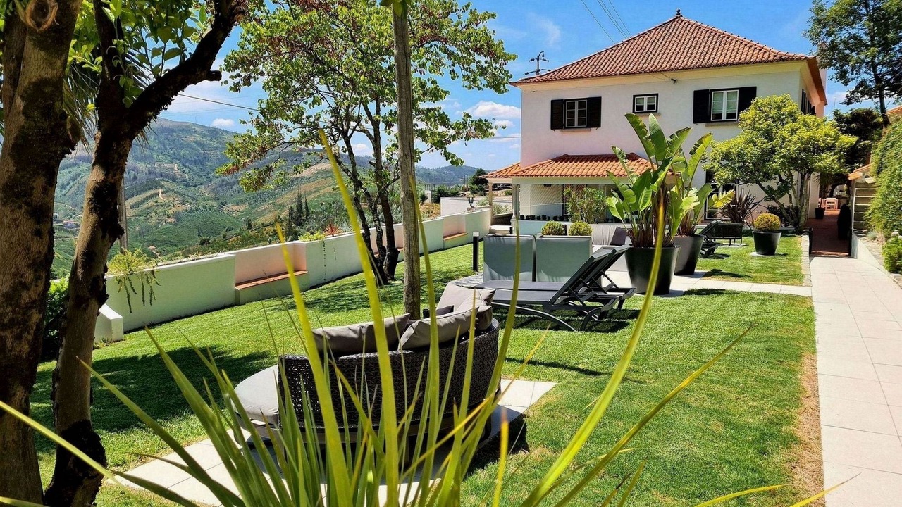 Photo of Buildings in Cerdeira