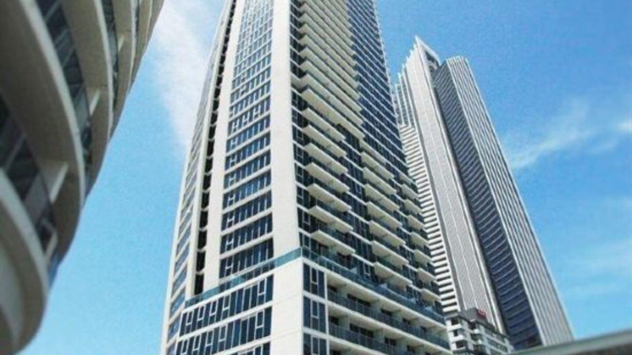 Photo of Buildings in Biggera Waters