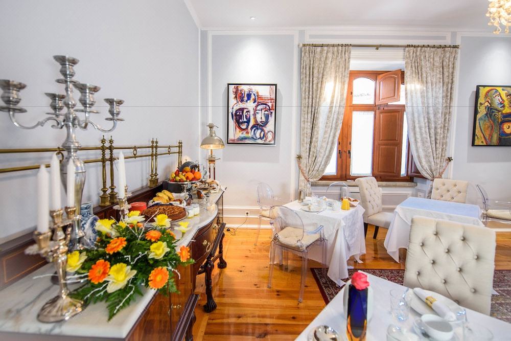 Photo of Livingroom in Eugaria