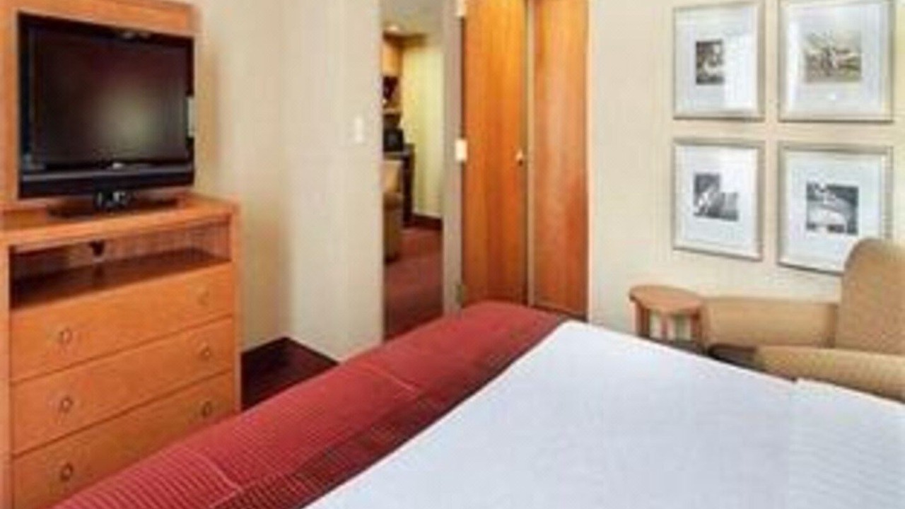 Photo of Bedroom in Oakland