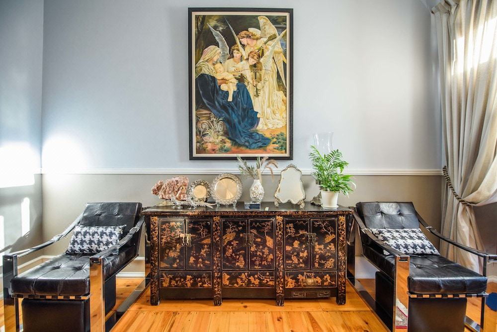 Photo of Livingroom in Eugaria