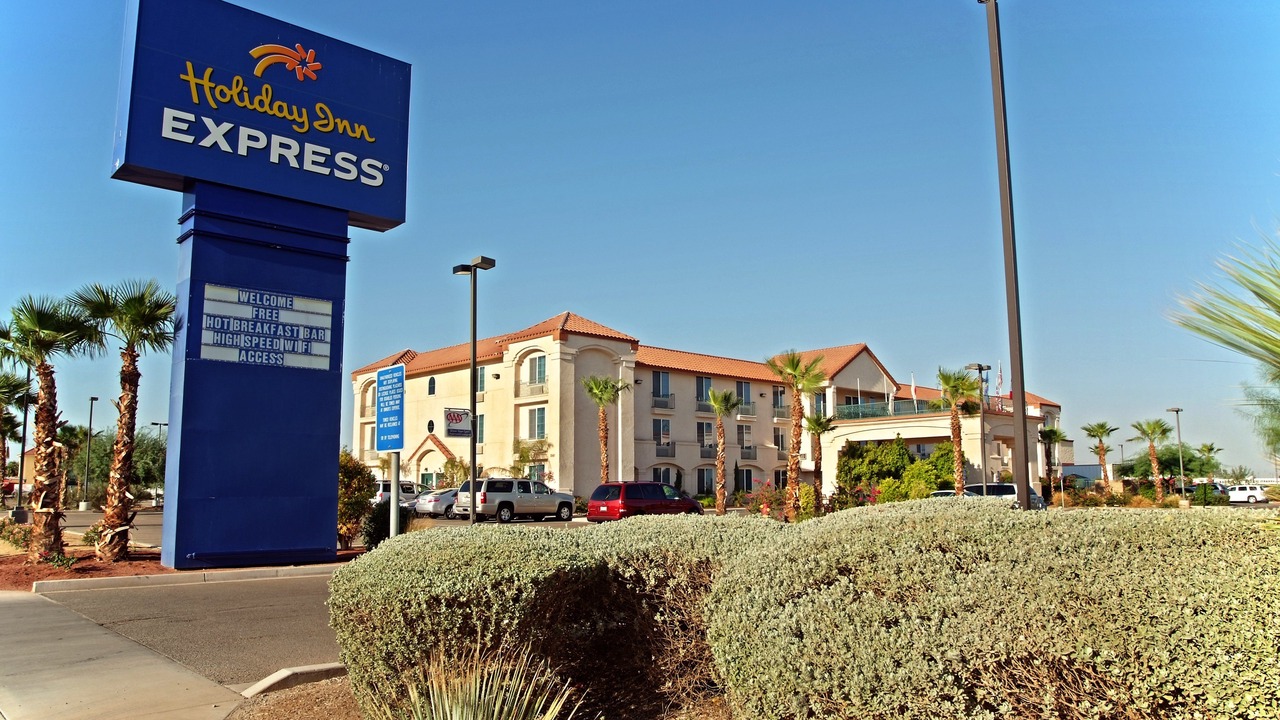 Photo of Buildings in Calexico