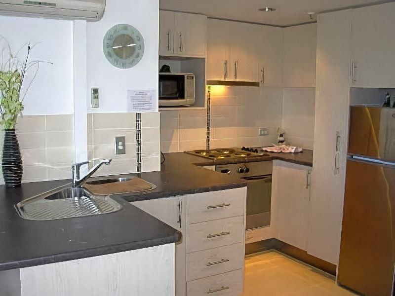 Photo of Kitchen in Biggera Waters
