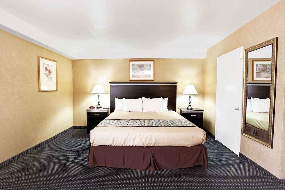 Photo of Bedroom in Artesia