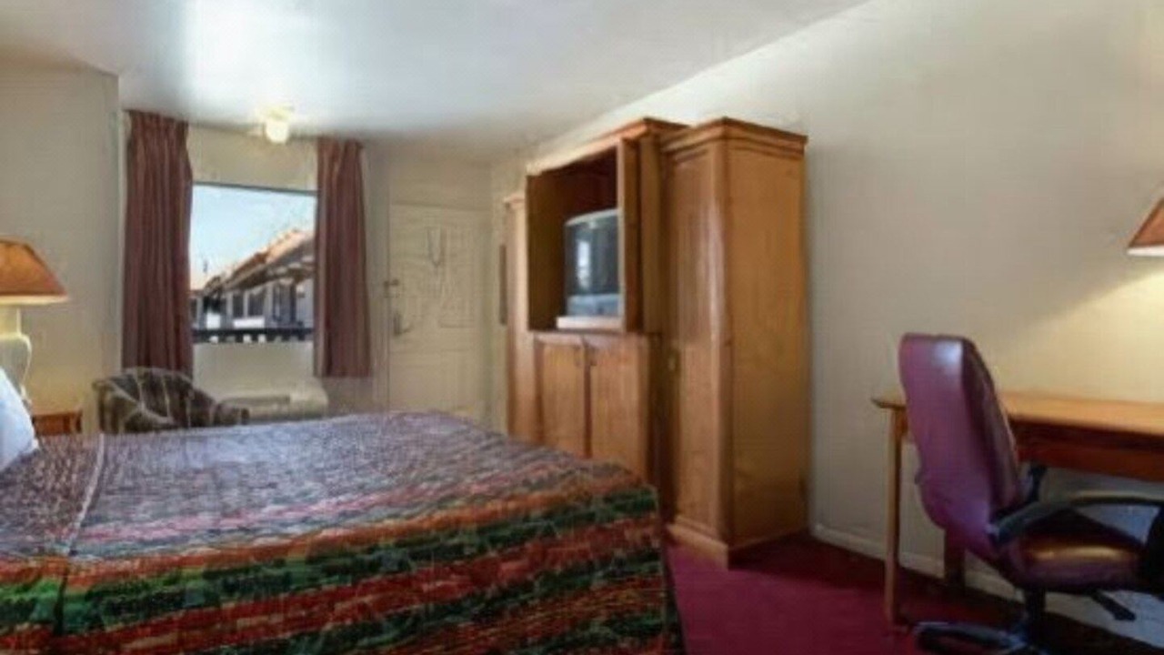 Photo of Bedroom in Castaic