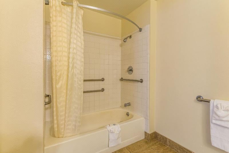 Photo of Bathroom in Tulare