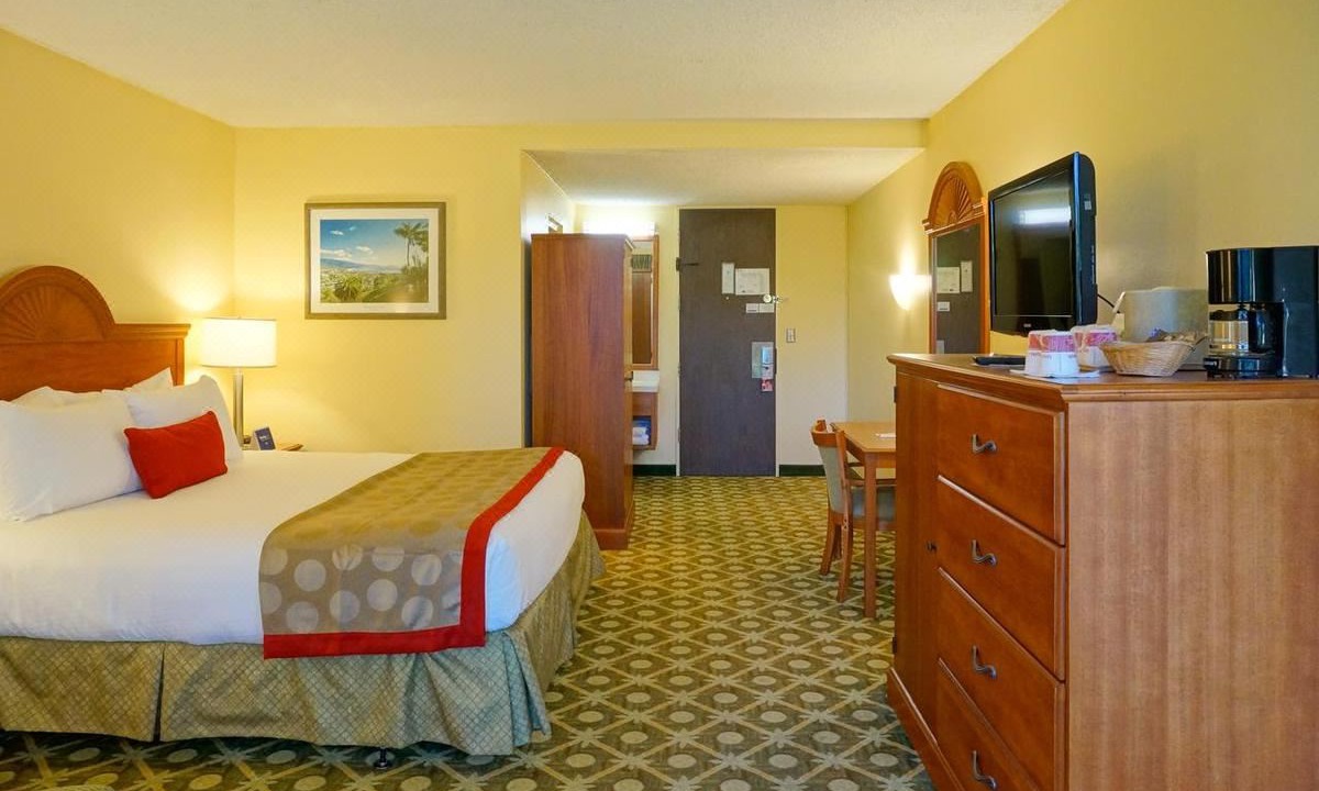 Photo of Bedroom in Santa Barbara