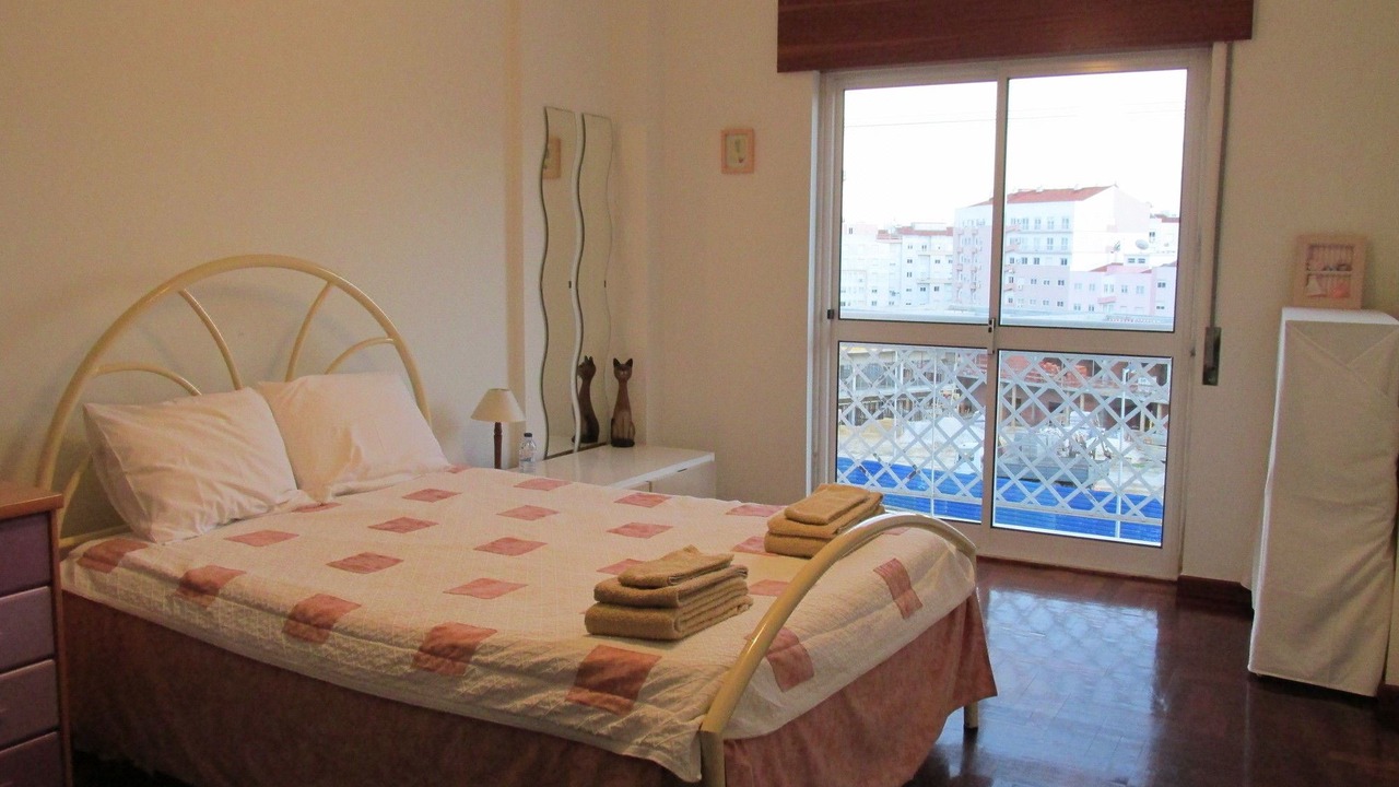 Photo of Bedroom in Corroios