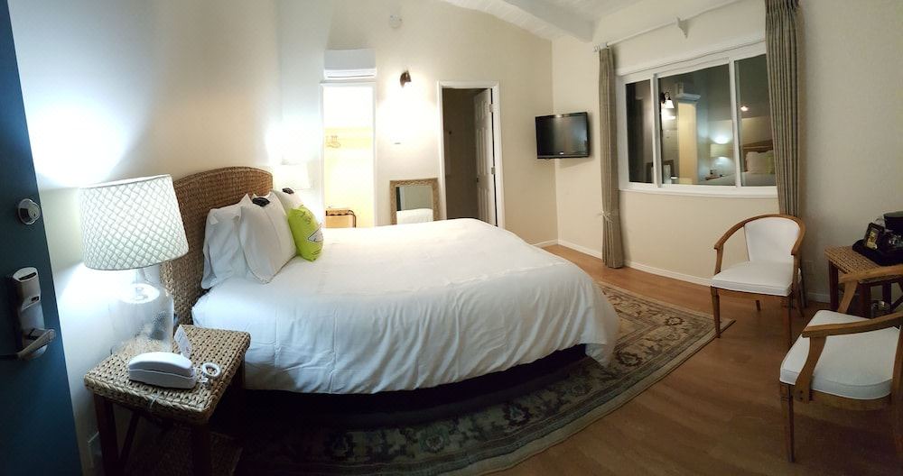 Photo of Bedroom in East Beach