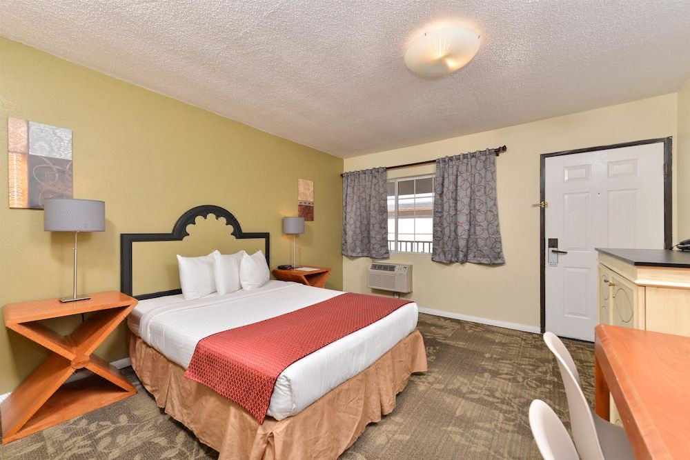 Photo of Bedroom in Northwest San Pedro