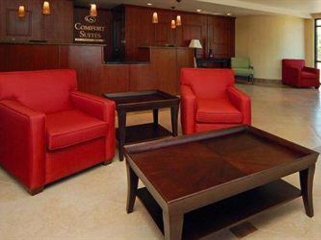 Photo of Livingroom in Nut Tree
