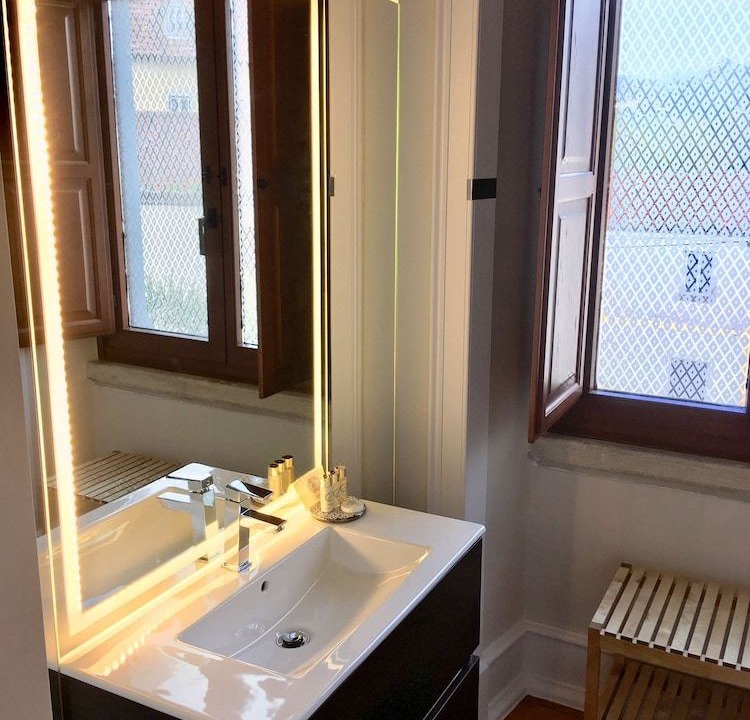 Photo of Bathroom in Eugaria