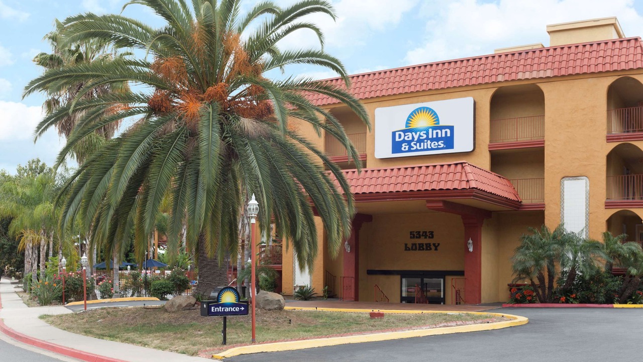 Photo of Buildings in Del Cerro