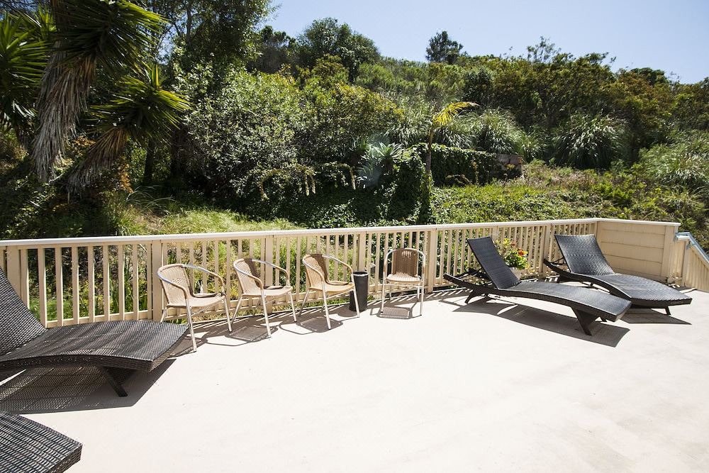 Photo of Patio Balcony in Central Malibu