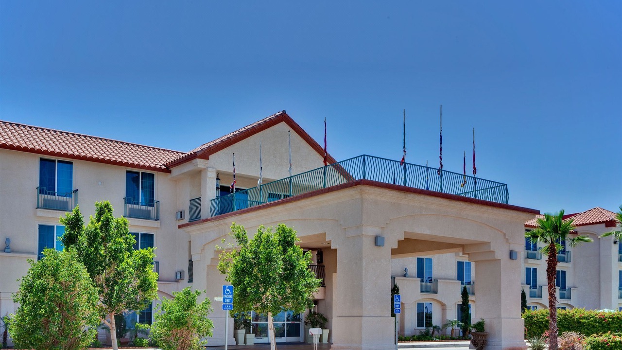 Photo of Buildings in Calexico