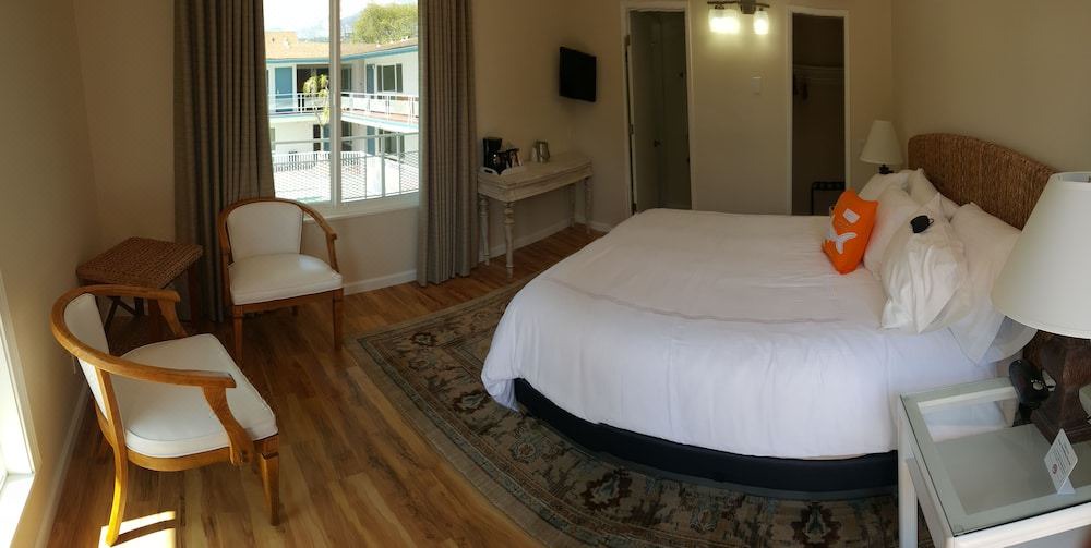 Photo of Bedroom in East Beach