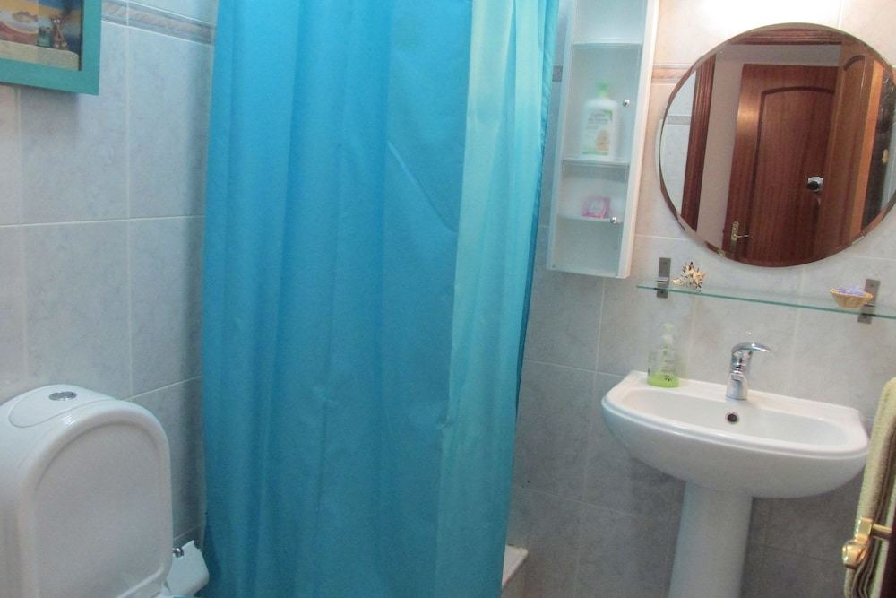 Photo of Bathroom in Corroios