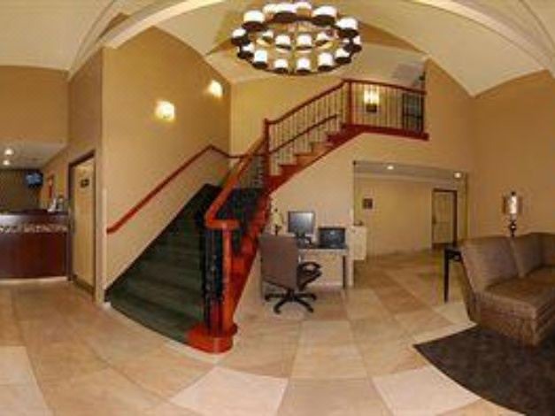 Photo of Livingroom in Tulare
